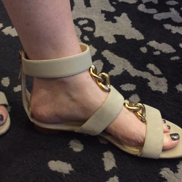 Authentic Fendi suede sandal - Picture 3 of 6